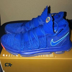 KD 10 The Town